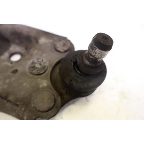 OPEL 13140038 Brazo inferior derecho de la suspensión delantera comprar Barcelona