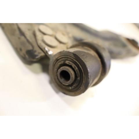 13140038 OPEL Brazo inferior derecho de la suspensión delantera  en stock Gandía