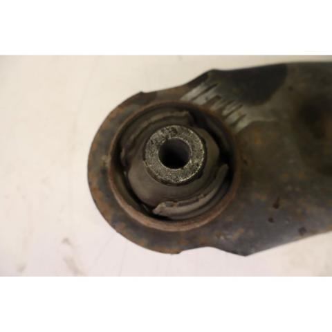 OPEL 13140038 Brazo inferior derecho de la suspensión delantera  en stock Salamanca