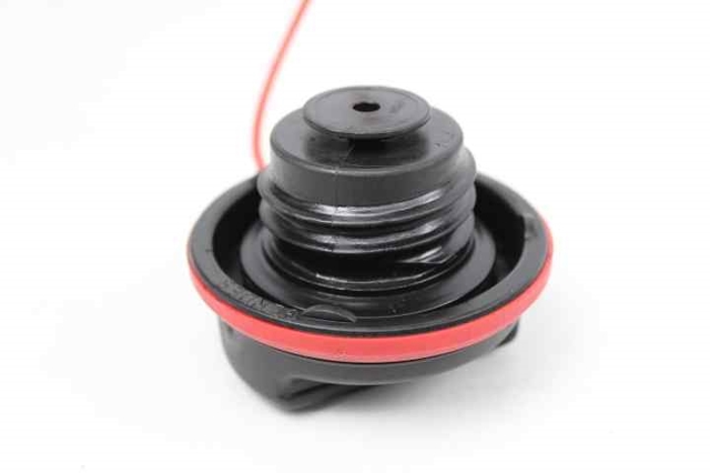 OPEL 13140958 Tapa de depósito de combustible  en stock Valencia