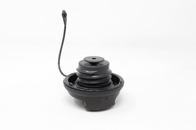 13140958 OPEL Tapa de depósito de combustible comprar Bilbao