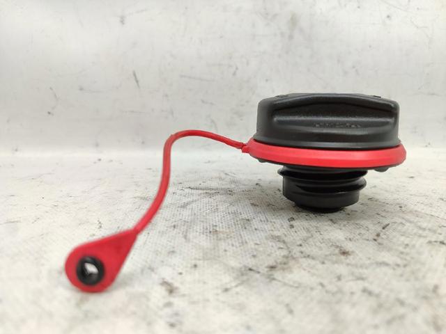 13140958 Tapón del depósito de combustible  comprar en Pontevedra