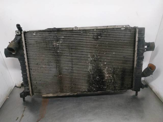 13143570 Radiador de refrigeración del motor  comprar en Zaragoza