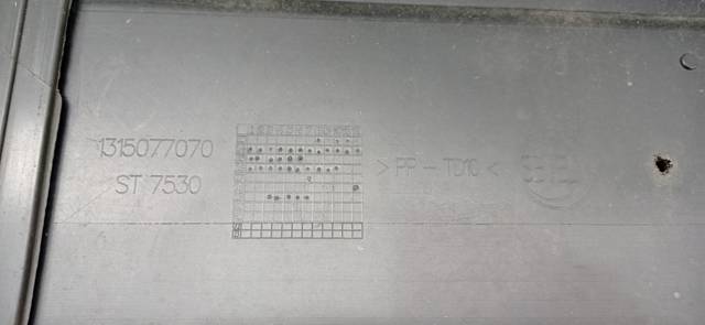 FIAT 1315092070 Parachoques delantero, parte izquierda  en stock Terrassa