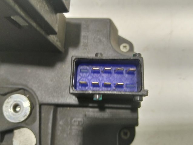 OPEL 13154791 Cerradura de puerta delantera izquierda  disponible Lugo