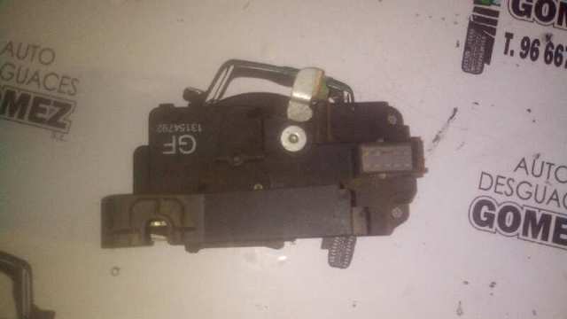 OPEL 13154792 Cerradura de puerta delantera derecha comprar Pamplona