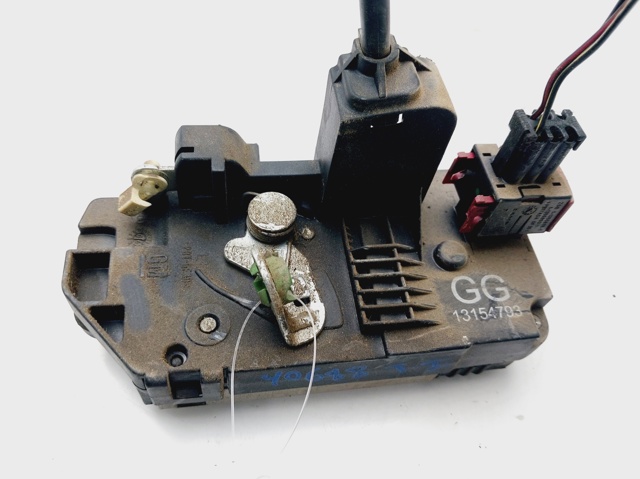 OPEL 13154793 Cerradura de puerta trasera izquierda comprar Barcelona