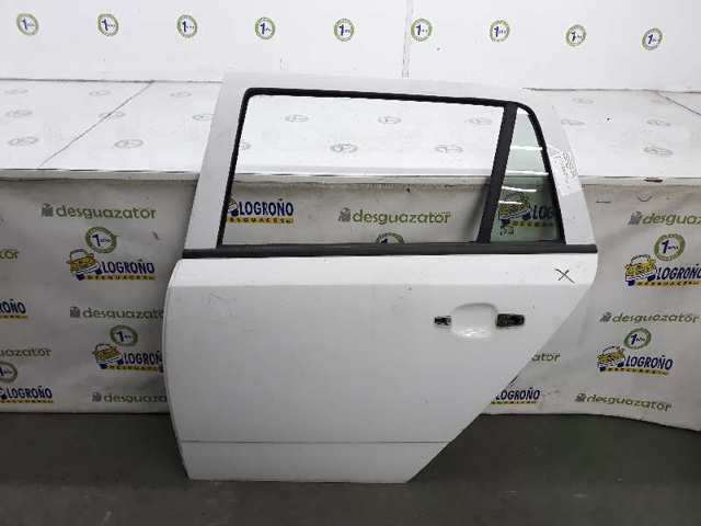 Puerta trasera izquierda 13168045 Opel