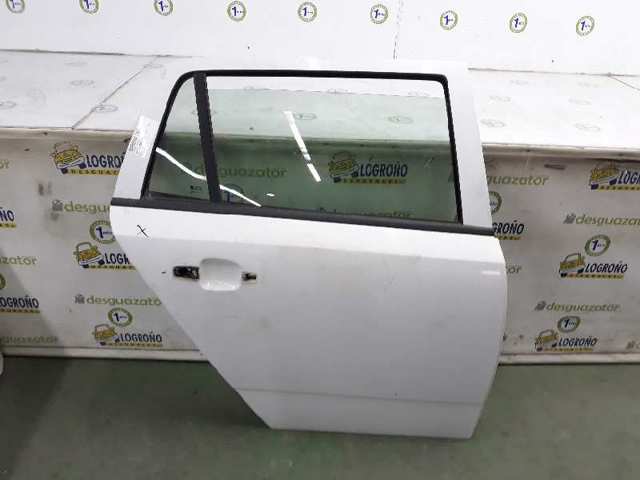 Puerta trasera derecha 13168046 Opel