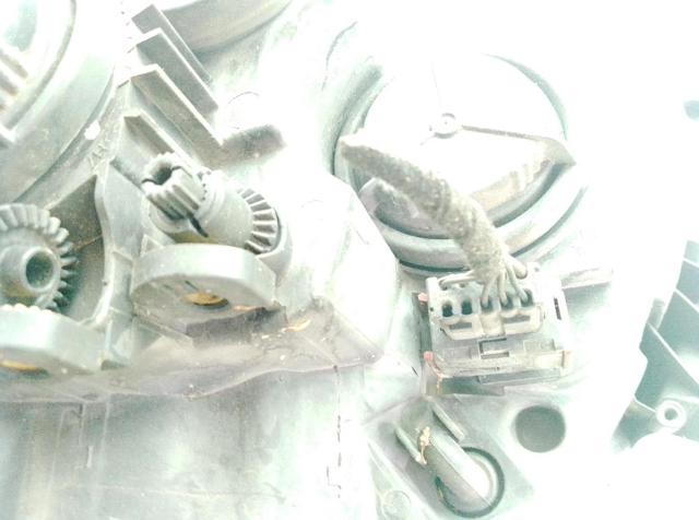 13170915 OPEL Faro izquierdo  en stock Córdoba