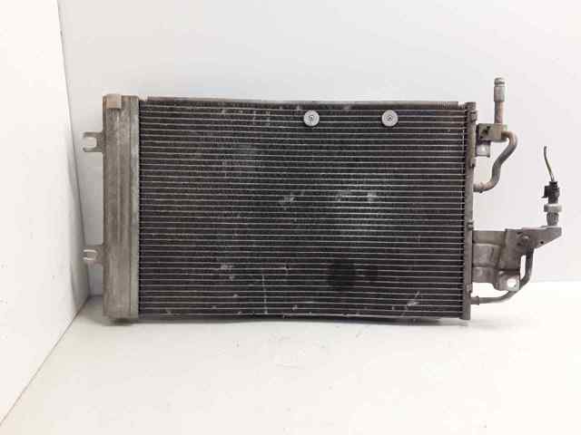 13171592 OPEL Condensador de aire acondicionado  comprar en Jaén