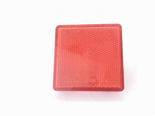 Reflector de parachoques trasero 1317573080 PEUGEOT