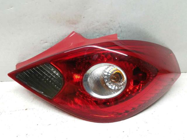 Piloto trasero derecho 13186351 OPEL