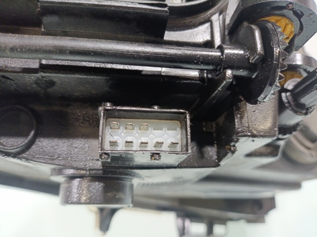13186381EF Faro izquierdo  comprar en Pontevedra