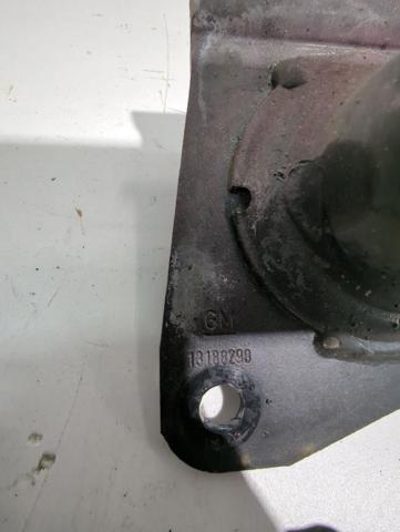 OPEL 13188290 Refuerzo parachoques trasero  en stock Salamanca