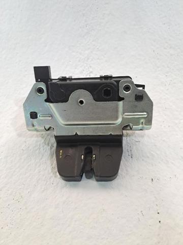 13188851 OPEL Cerradura de maletero  en stock Huelva