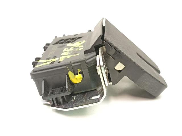13188851 Cerradura de maletero  en stock Castellón