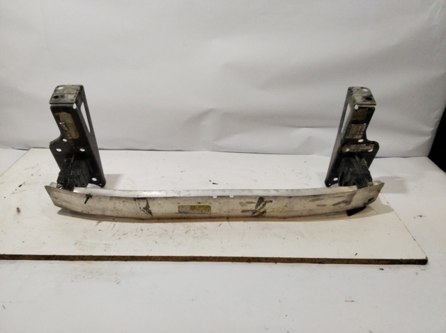 Refuerzo parachoque delantero Opel Corsa X12