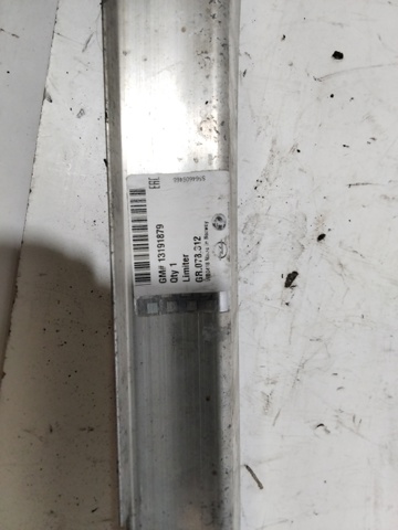 Refuerzo parachoque delantero Opel Corsa X12