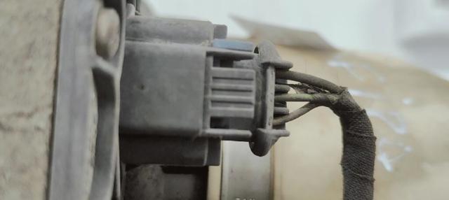 OPEL 13192897 Bomba de dirección asistida  disponible España