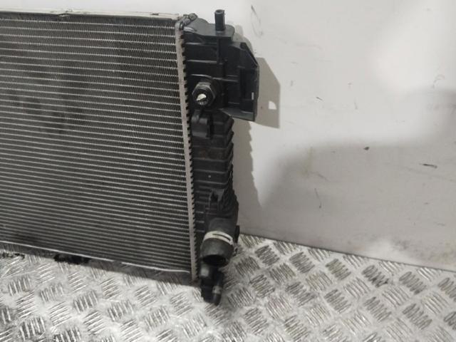 13196477 Radiador de refrigeración del motor  disponible Utrera