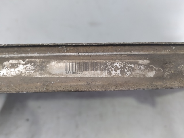 13196477 Radiador de refrigeración del motor  comprar en Pontevedra