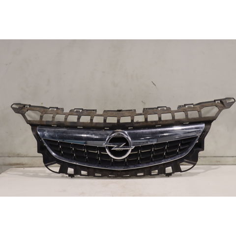 Rejilla delantera Opel Astra desde 87,92 €
