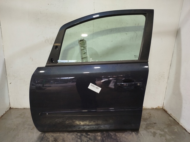 Puerta del conductor Opel Zafira  (A05)