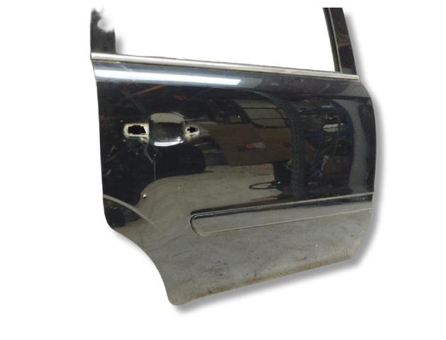 13203016 OPEL Puerta trasera derecha  comprar en Jaén