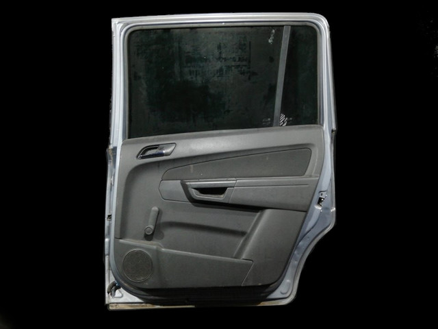 OPEL 13203016 Puerta trasera derecha  en stock Salamanca