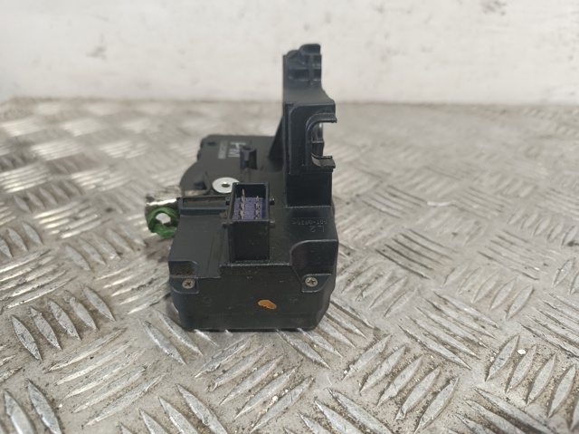 13203899 OPEL Cerradura de puerta delantera izquierda  disponible Ourense