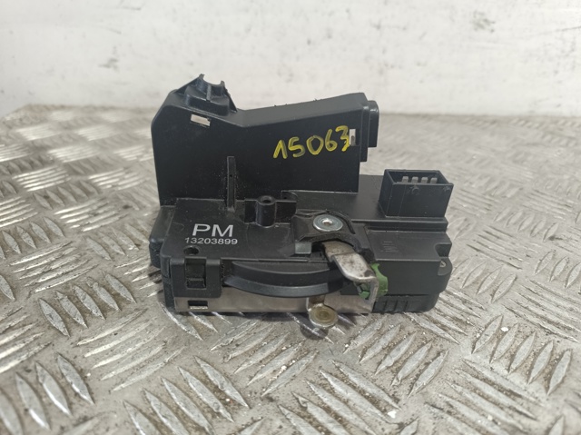OPEL 13203899 Cerradura de puerta delantera izquierda  comprar en Albacete