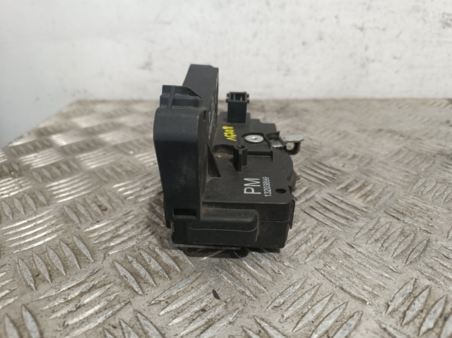 OPEL 13203899 Cerradura comprar Pamplona