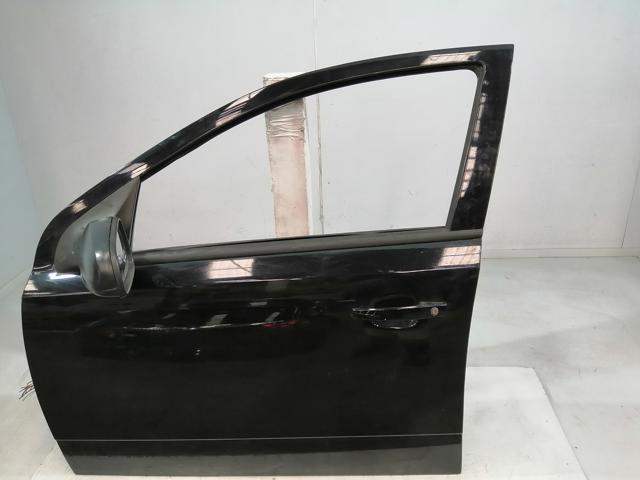 Puerta delantera izquierda 13208421 Opel