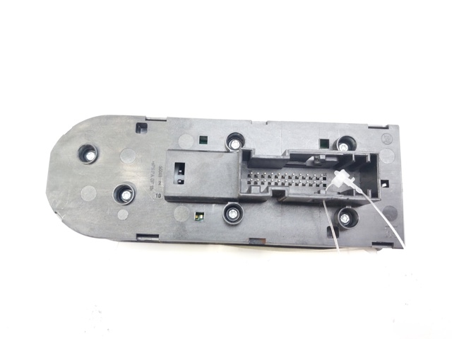 13209203 Unidad de control de elevalunas delantera izquierda  disponible Utrera