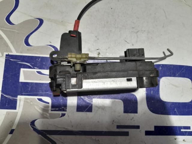 OPEL 13210738 Cerradura de puerta trasera izquierda  disponible Lugo