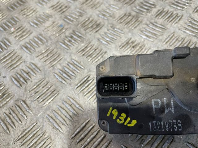 13210739 Cerradura de la puerta trasera derecha  disponible Burgos