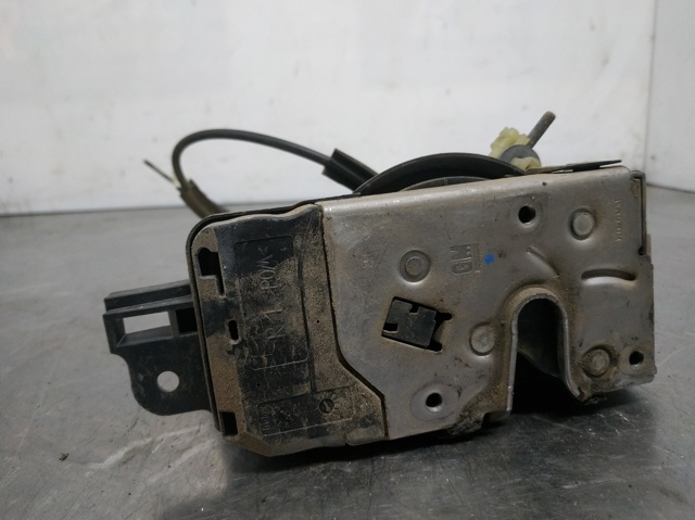 13210749 Cerradura de puerta delantera derecha  en stock Granada