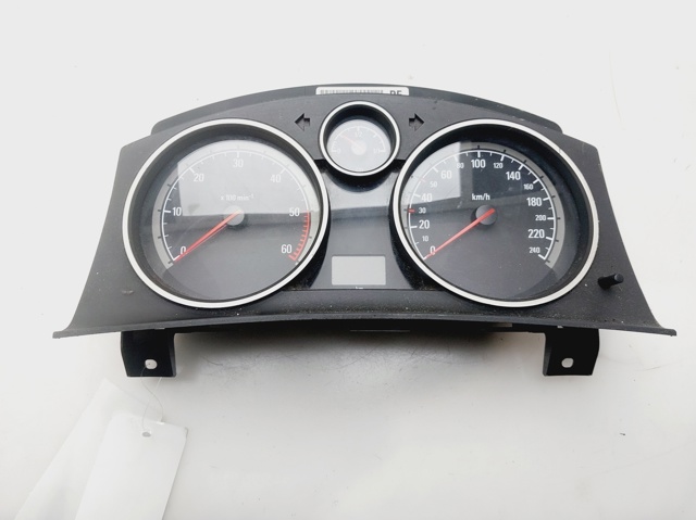 13216684 OPEL Cuadro instrumentos  en stock Córdoba