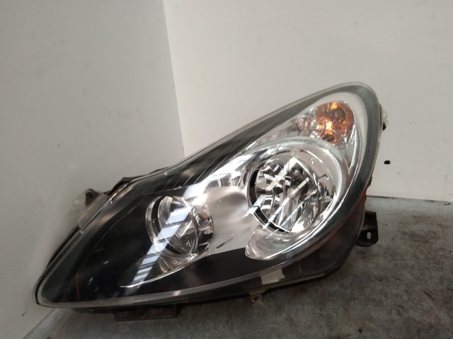 13217453 Faro izquierdo  disponible Utrera