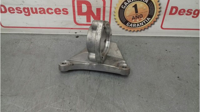 Soporte De Rodamiento Externo Del Eje Delantero 13219107 Opel