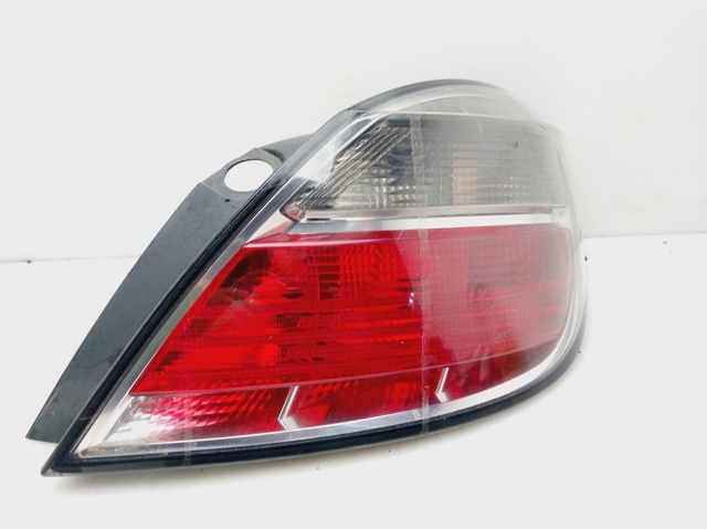 OPEL 13222325 Piloto trasero derecho  comprar en Murcia