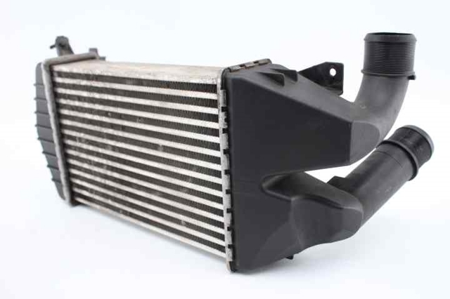 OPEL 13223395 Intercooler  en stock Salamanca