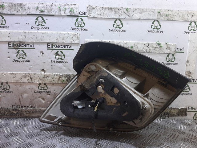 13223674 Piloto trasero derecho  disponible Burgos