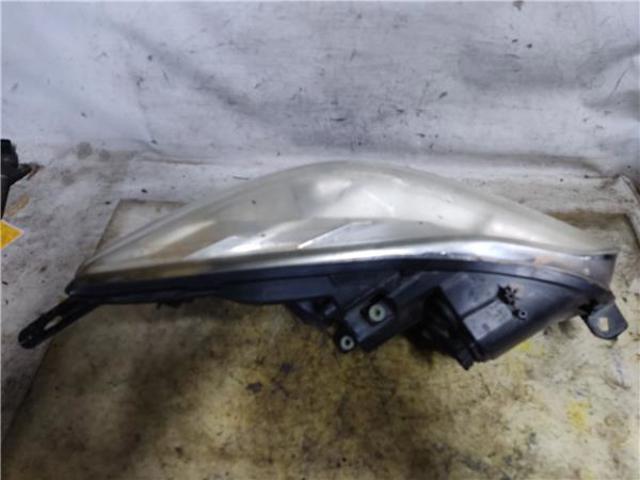 13226782 Faro izquierdo  disponible Málaga