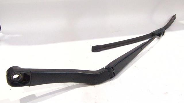 Brazo limpia Insignia  hatchback (2008-2017) original desde 37,75 €