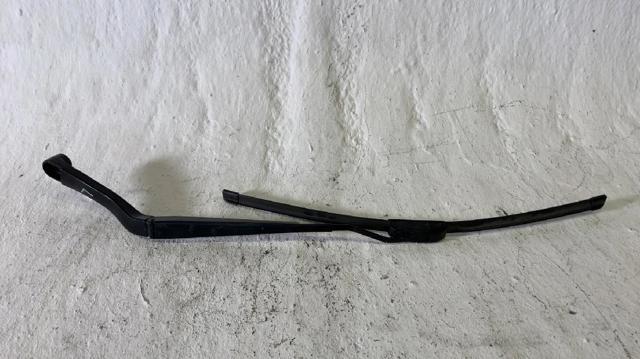 Comprar Brazo del limpiaparabrisas, luna delantera Insignia G09