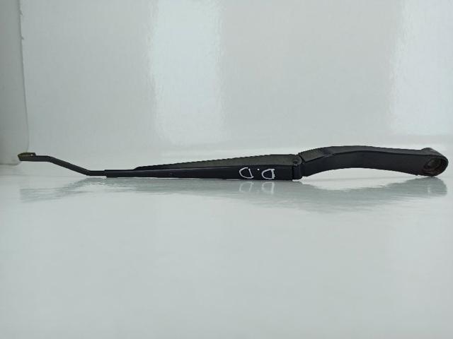 Brazo limpia para Opel Insignia  (G09)