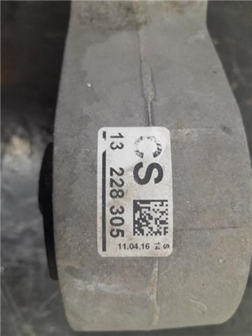 13228305 Soporte de motor trasero comprar Sevilla