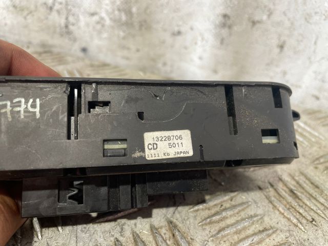13228706 OPEL Unidad de control de elevalunas delantera izquierda  comprar en Lleida